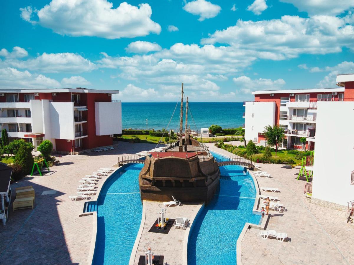 Privillege Fort Noks Beach Apartments Elenite Exterior photo